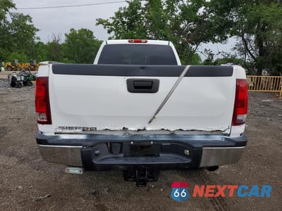 Zdjęcie 6 z 12 samochodu: 2014 GMC SIERRA K3500 SLE VIN:1GT423EGXEF130035 - miniatura