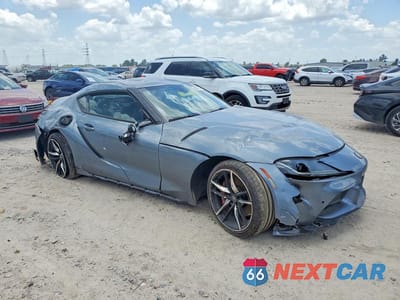 Czwarte zdjęcie samochodu z boku: 2021 TOYOTA GR SUPRA 3.0 PREMIUM VIN:WZ1DB0C04MW044689 - miniatura