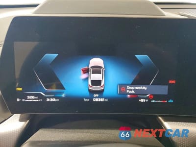 Zdjęcie 9 z 14 samochodu: 2026 BMW X2 M35I VIN:WBX83GM02T5570315 - miniatura