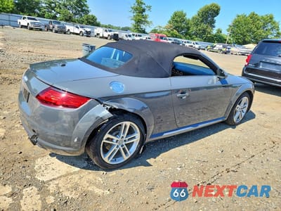 Trzecie zdjęcie samochodu z tyłu: 2016 AUDI TT VIN:TRUT5CFV9G1030451 - miniatura