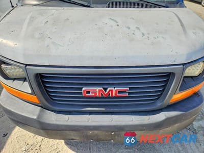 Zdjęcie 12 z 13 samochodu: 2005 GMC SAVANA G3500 VIN:1GTHG39U451251272 - miniatura