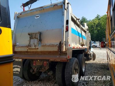 Trzecie zdjęcie samochodu z tyłu: 2020 MACK GR64F DUMP TRUCK VIN:1M2GR4GC7LM012974 - miniatura