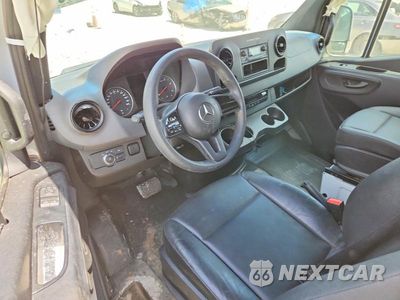 Zdjęcie 8 z 13 samochodu: 2024 MERCEDES-BENZ SPRINTER 2500 DELIVERY VAN VIN:W1Y4NCHYXRT165432 - miniatura