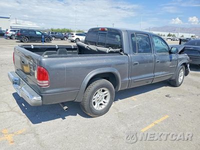 Trzecie zdjęcie samochodu z tyłu: 2002 DODGE DAKOTA QUAD SLT VIN:1B7HL48N82S660764 - miniatura