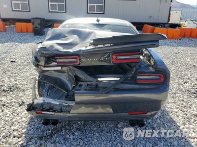Zdjęcie 6 z 12 samochodu: 2016 DODGE CHALLENGER SXT VIN:2C3CDZAG4GH336343 - miniatura