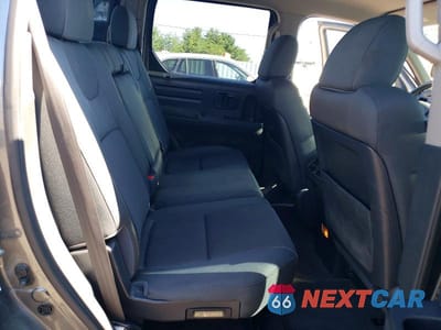 Zdjęcie 10 z 12 samochodu: 2013 HONDA RIDGELINE RTS VIN:5FPYK1F43DB004071 - miniatura