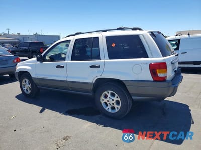 Drugie zdjęcie samochodu z przodu: 2000 JEEP GRAND CHEROKEE LAREDO VIN:1J4GW48S6YC114132 - miniatura