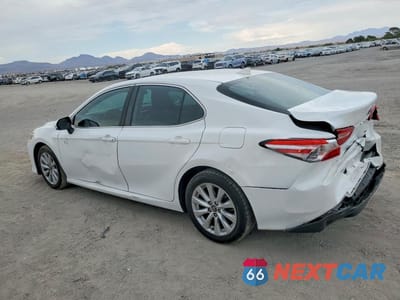 Drugie zdjęcie samochodu z przodu: 2019 TOYOTA CAMRY LE VIN:4T1B11HK5KU769571 - miniatura