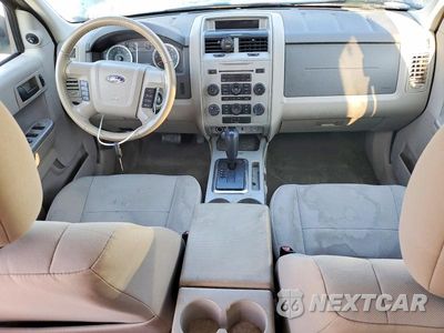 Zdjęcie 8 z 13 samochodu: 2010 FORD ESCAPE XLT VIN:1FMCU0D77AKD09491 - miniatura