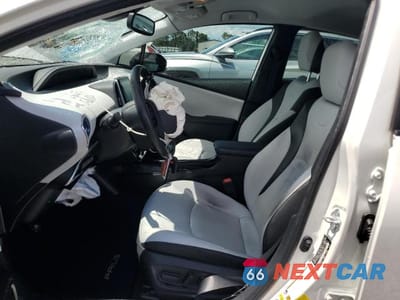 Zdjęcie 7 z 12 samochodu: 2020 TOYOTA PRIUS LIMITED VIN:JTDKARFU5L3117337 - miniatura