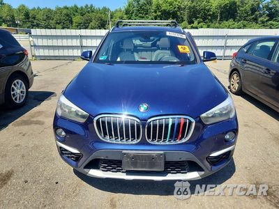 Piąte zdjęcie samochodu w środku: 2017 BMW X1 XDRIVE28I VIN:WBXHT3C36H5F72468 - miniatura
