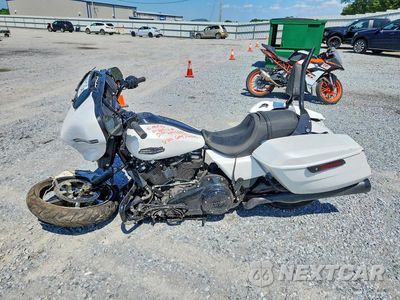 Trzecie zdjęcie samochodu z tyłu: 2024 HARLEY-DAVIDSON FLHX VIN:1HD1KB71XRB647403 - miniatura