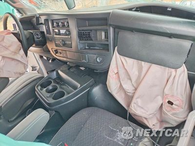 Zdjęcie 8 z 13 samochodu: 2025 GMC SAVANA G2500 VIN:1GTW7AFP0S1168699 - miniatura