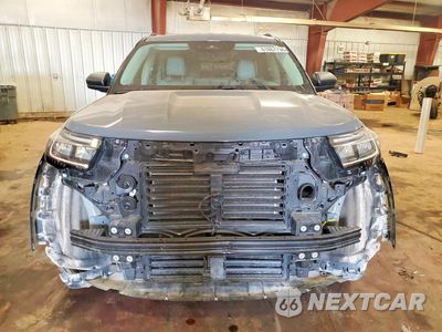 Piąte zdjęcie samochodu w środku: 2026 FORD EXPLORER ACTIVE VIN:1FMUK8DH0TGA18581 - miniatura