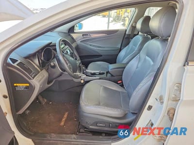 Zdjęcie 7 z 12 samochodu: 2011 HYUNDAI SONATA HYBRID VIN:KMHEC4A46BA008120 - miniatura