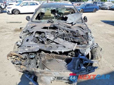 Piąte zdjęcie samochodu w środku: 2011 BMW 550 I VIN:WBAFR9C57BC270076 - miniatura
