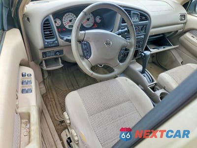 Zdjęcie 8 z 13 samochodu: 2002 NISSAN PATHFINDER SE VIN:JN8DR09X72W652187 - miniatura