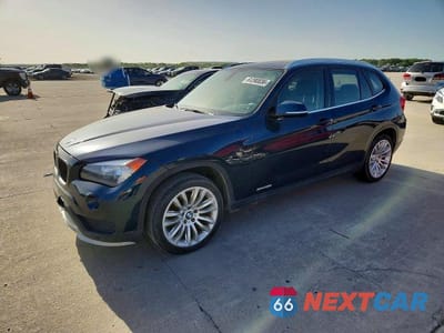 2015 BMW X1 SDRIVE28I WBAVM1C52FVZ93761 - główne zdjęcie licytacji z USA - miniatura