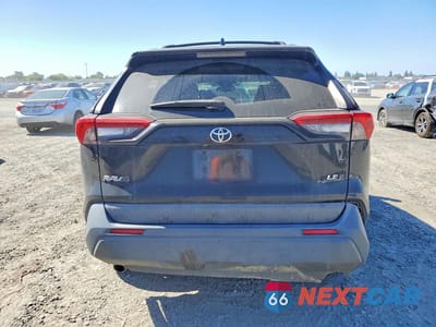 Zdjęcie 6 z 14 samochodu: 2020 TOYOTA RAV4 LE VIN:2T3H1RFV3LW096567 - miniatura