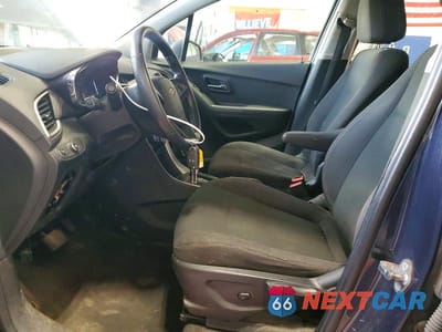 Zdjęcie 7 z 13 samochodu: 2018 CHEVROLET TRAX LS VIN:3GNCJNSB8JL203851 - miniatura