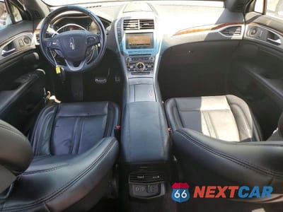Zdjęcie 8 z 12 samochodu: 2019 LINCOLN MKZ RESERVE I VIN:3LN6L5C91KR625319 - miniatura