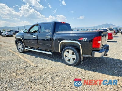 Drugie zdjęcie samochodu z przodu: 2011 CHEVROLET SILVERADO K1500 LTZ VIN:3GCPKTE3XBG224307 - miniatura