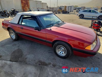 Czwarte zdjęcie samochodu z boku: 1990 FORD MUSTANG LX VIN:1FACP44A8LF203910 - miniatura