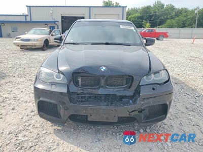 Piąte zdjęcie samochodu w środku: 2011 BMW X5 M VIN:5YMGY0C53BLK26475 - miniatura