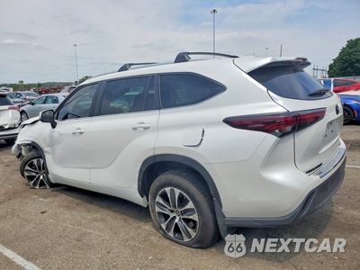 Drugie zdjęcie samochodu z przodu: 2024 TOYOTA HIGHLANDER XLE VIN:5TDKDRBH6RS565450 - miniatura