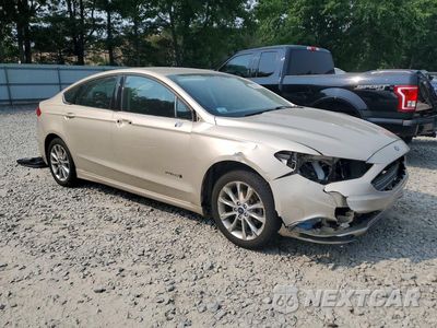 Czwarte zdjęcie samochodu z boku: 2017 FORD FUSION SE HYBRID VIN:3FA6P0LU8HR323380 - miniatura