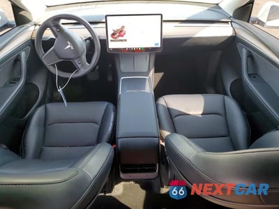 Zdjęcie 8 z 14 samochodu: 2022 TESLA MODEL Y VIN:7SAYGDEE9NF557902 - miniatura