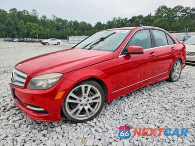 2011 MERCEDES-BENZ C 300 WDDGF5EB2BF647056 - główne zdjęcie licytacji z USA - miniatura