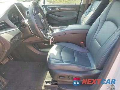 Zdjęcie 7 z 13 samochodu: 2020 BUICK ENCLAVE ESSENCE VIN:5GAEVAKW1LJ294491 - miniatura