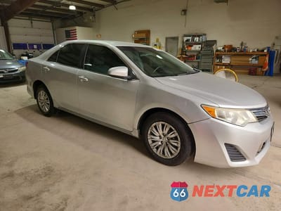 Czwarte zdjęcie samochodu z boku: 2014 TOYOTA CAMRY LE VIN:4T1BF1FK6EU777865 - miniatura
