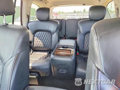 Zdjęcie 10 z 13 samochodu: 2019 INFINITI QX80 LUXE VIN:JN8AZ2NE3K9228040 - miniatura
