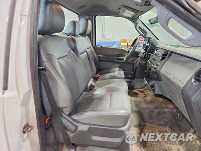 Zdjęcie 9 z 12 samochodu: 2015 FORD F250 SUPER DUTY VIN:1FTBF2A61FEA70446 - miniatura