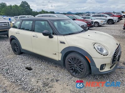 Czwarte zdjęcie samochodu z boku: 2017 MINI COOPER CLUBMAN ALL4 VIN:WMWLU1C30H2F28828 - miniatura