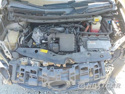 Zdjęcie 11 z 13 samochodu: 2010 TOYOTA PRIUS III VIN:JTDKN3DUXA0154502 - miniatura
