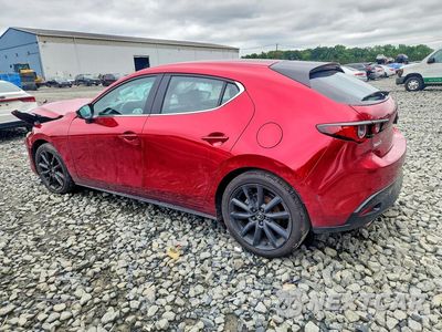 Trzecie zdjęcie samochodu z tyłu: 2026 MAZDA 3 SELECT SPORT VIN:JM1BPAKL1T1856343 - miniatura
