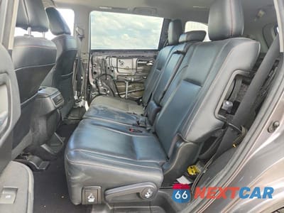 Zdjęcie 10 z 12 samochodu: 2018 TOYOTA HIGHLANDER HYBRID XLE VIN:5TDJGRFH3JS048477 - miniatura