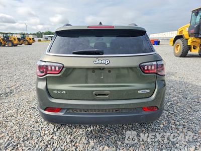 Zdjęcie 6 z 13 samochodu: 2021 JEEP COMPASS LATITUDE VIN:3C4NJDBB6MT529924 - miniatura