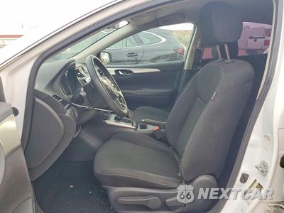 Zdjęcie 7 z 12 samochodu: 2019 NISSAN SENTRA S VIN:3N1AB7AP1KY372770 - miniatura