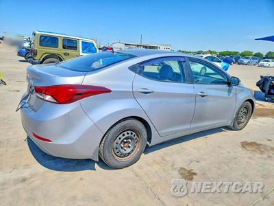 Trzecie zdjęcie samochodu z tyłu: 2016 HYUNDAI ELANTRA SE VIN:5NPDH4AEXGH794787 - miniatura