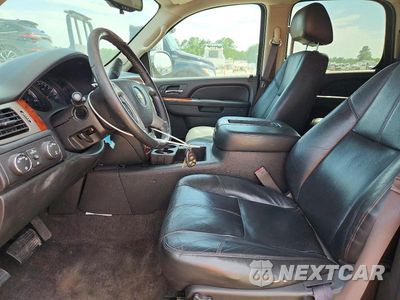 Zdjęcie 7 z 13 samochodu: 2013 CHEVROLET TAHOE K1500 LT VIN:1GNSKBE04DR298424 - miniatura