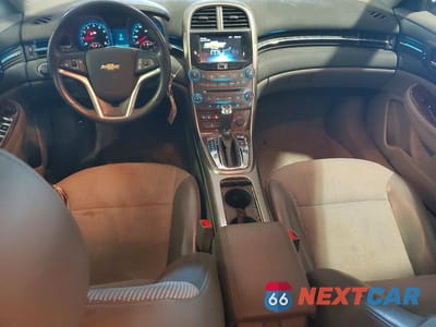 Zdjęcie 8 z 12 samochodu: 2013 CHEVROLET MALIBU 1LT VIN:1G11C5SA1DF135109 - miniatura