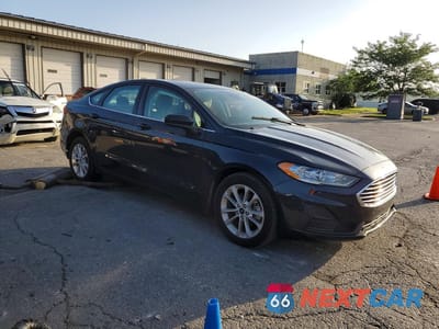 Czwarte zdjęcie samochodu z boku: 2020 FORD FUSION SE VIN:3FA6P0HD5LR103888 - miniatura