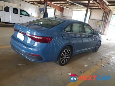 Trzecie zdjęcie samochodu z tyłu: 2025 VOLKSWAGEN JETTA SE VIN:3VWEX7BU5SM021661 - miniatura
