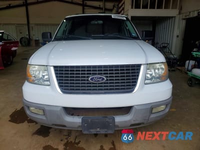 Piąte zdjęcie samochodu w środku: 2003 FORD EXPEDITION XLT VIN:1FMRU15W63LA83012 - miniatura