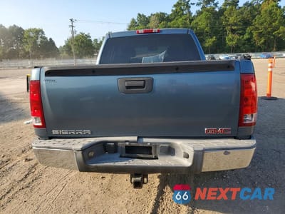 Zdjęcie 6 z 12 samochodu: 2008 GMC SIERRA C1500 VIN:2GTEC13C881155887 - miniatura