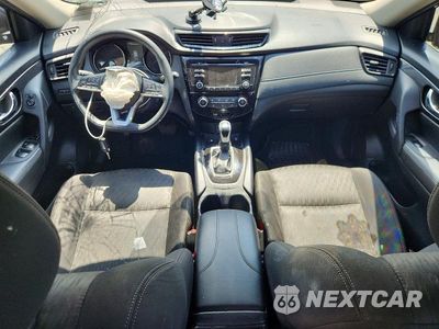 Zdjęcie 8 z 14 samochodu: 2017 NISSAN ROGUE S VIN:KNMAT2MT5HP556240 - miniatura